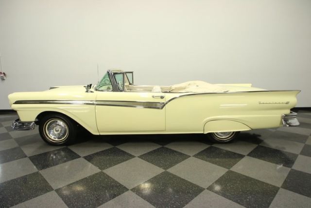 1957 Ford Fairlane 500 Sunliner - photo 8