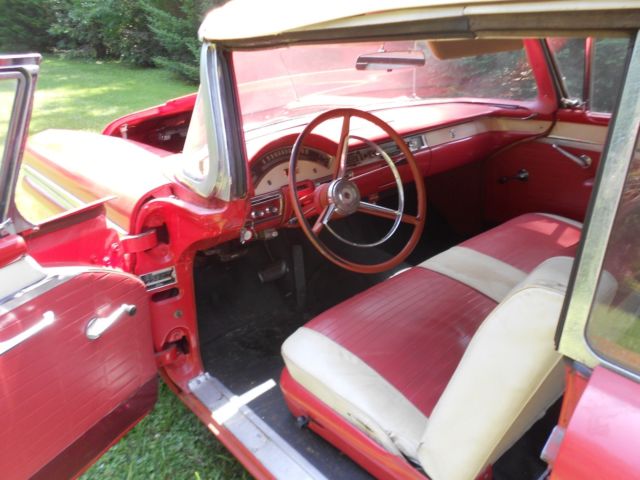 1957 Ford Fairlane Convertible - photo 5