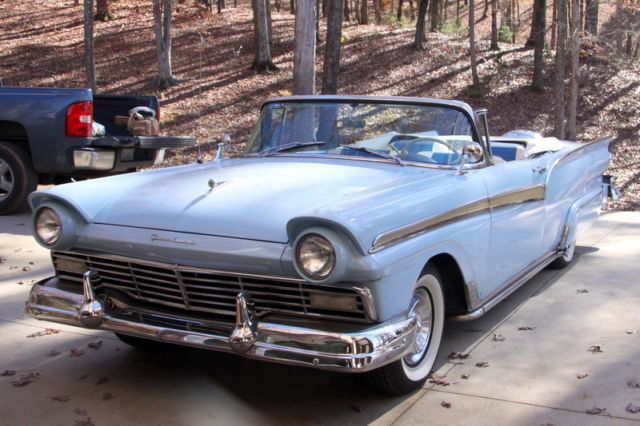 1957 Ford Fairlane - photo 3