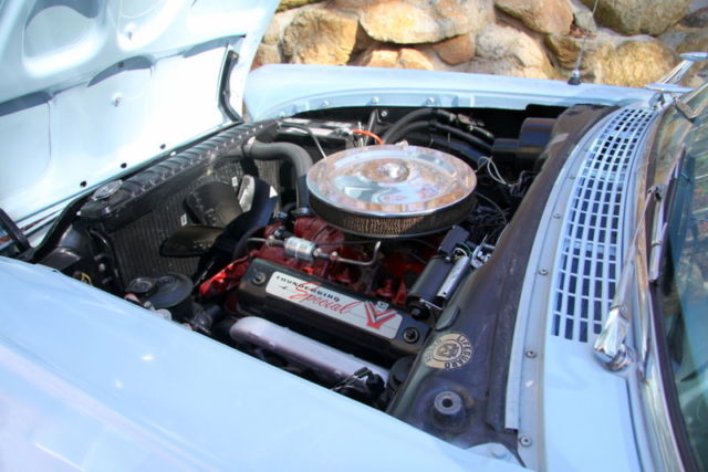 1957 Ford Fairlane - photo 8
