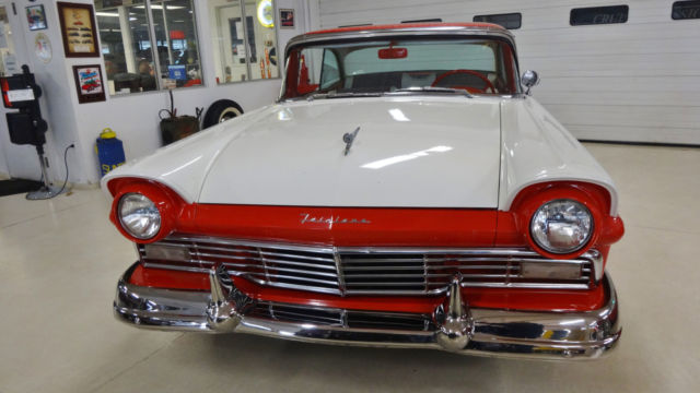 1957 Ford Fairlane Victoria - photo 5