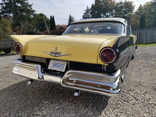 1957 Ford Fairlane - photo 5