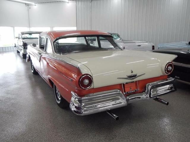 1957 Ford Fairlane -- - photo 5