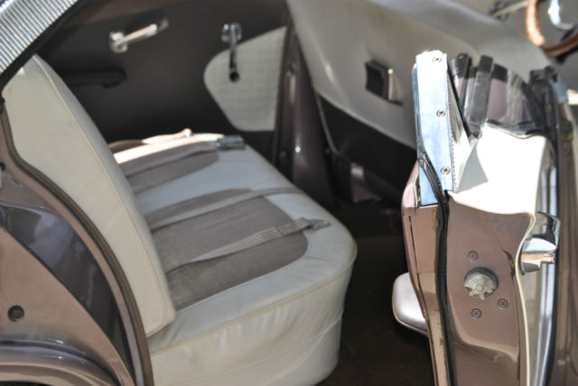 1957 Ford Fairlane - photo 8