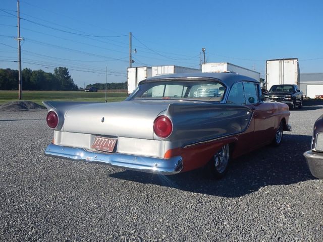 1957 Ford Fairlane Orange - photo 5