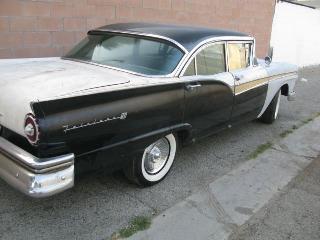 1957 Ford Fairlane - photo 10