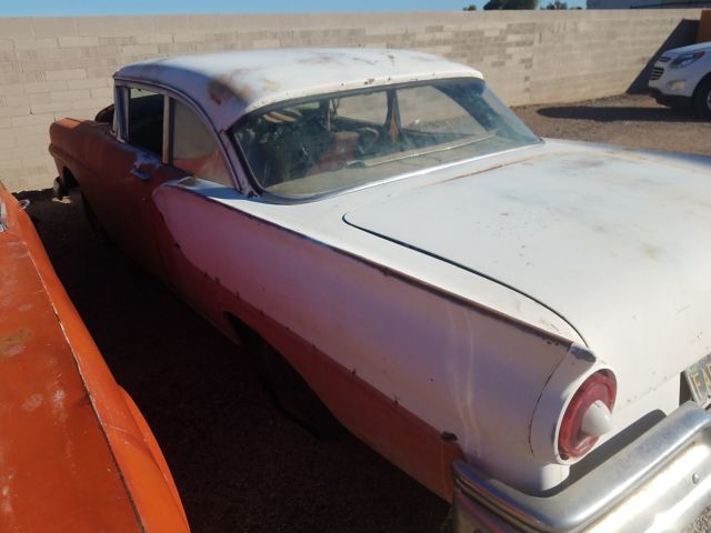 1957 Ford Fairlane - photo 6