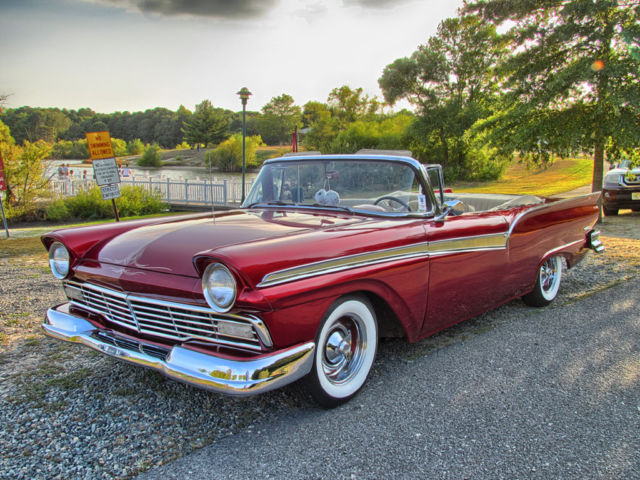 1957 Ford Fairlane - photo 5