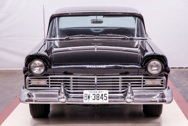 1957 Ford Fairlane -- - photo 3