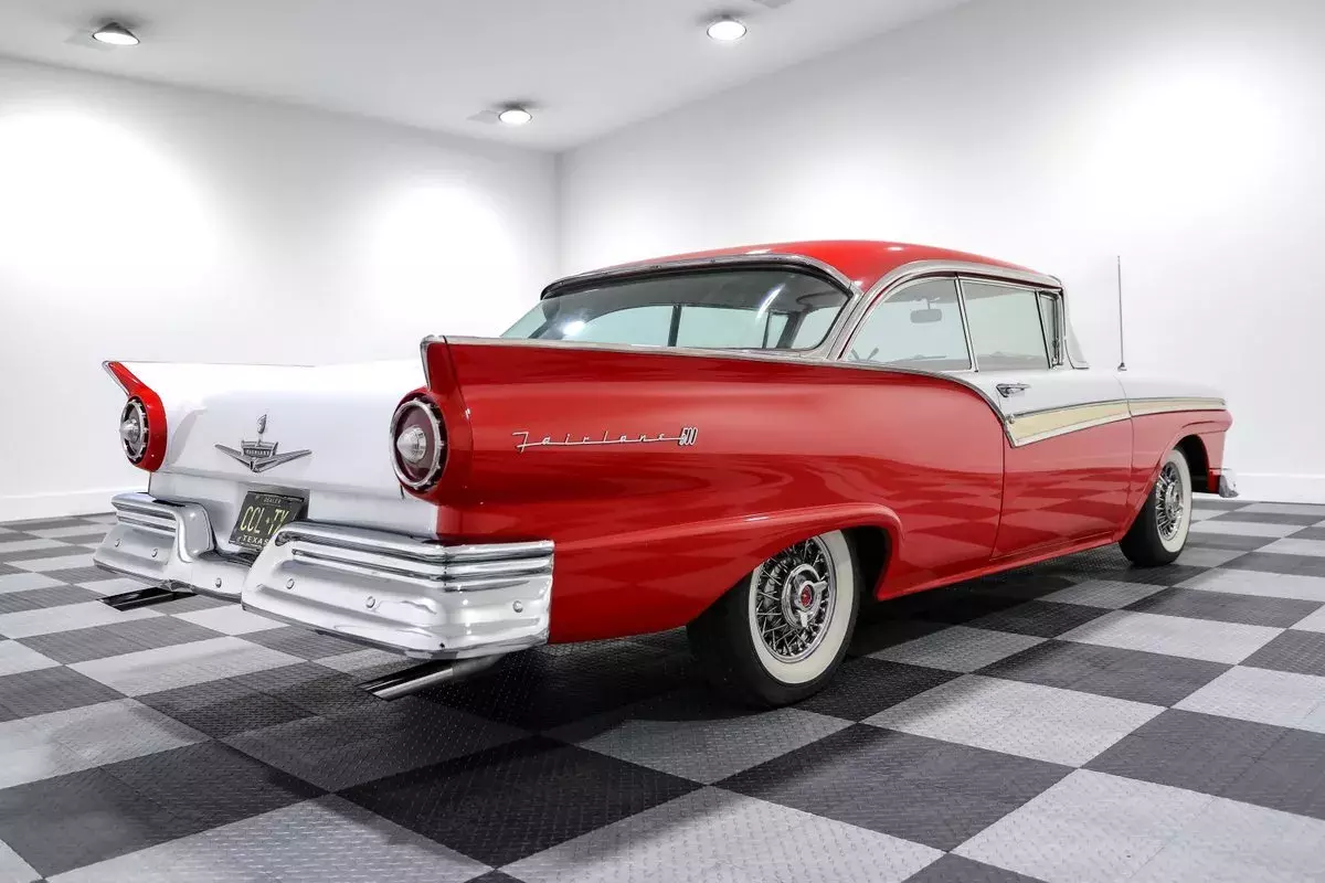 1957 Ford Galaxie Fairlane 500 - photo 7