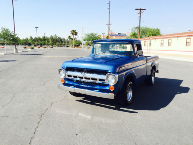 1957 Ford F-100