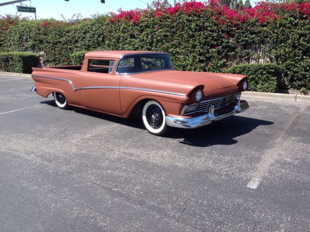 1957 Ford Ranchero - photo 2
