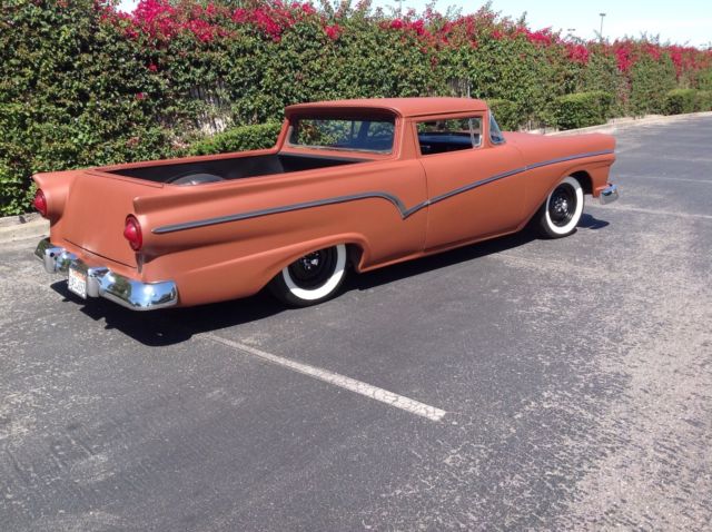 1957 Ford Ranchero - photo 3