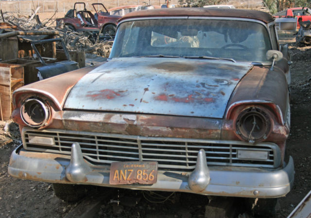 1957 Ford Ranchero - photo 2