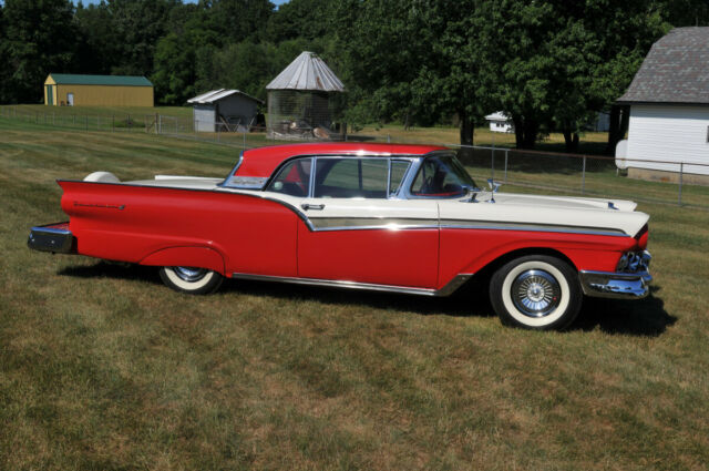 1957 Ford Fairlane Fairlane 500 - photo 2
