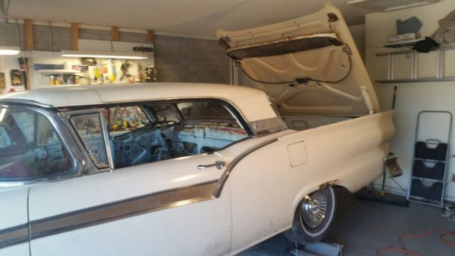 1957 Ford Fairlane Skyliner retractable hardtop - photo 9