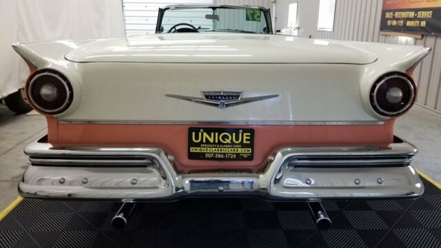 1957 Ford Fairlane Skyliner Retractable Hardtop - photo 5