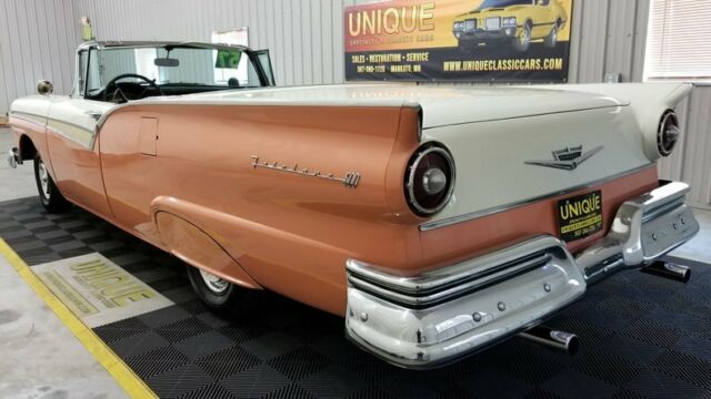 1957 Ford Fairlane Skyliner Retractable Hardtop - photo 6