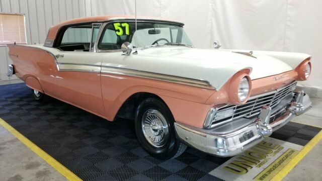 1957 Ford Fairlane Skyliner Retractable Hardtop - photo 9