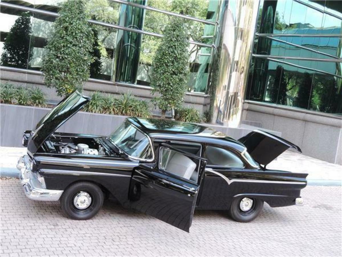 1957 Ford Supercharged Custom - photo 10