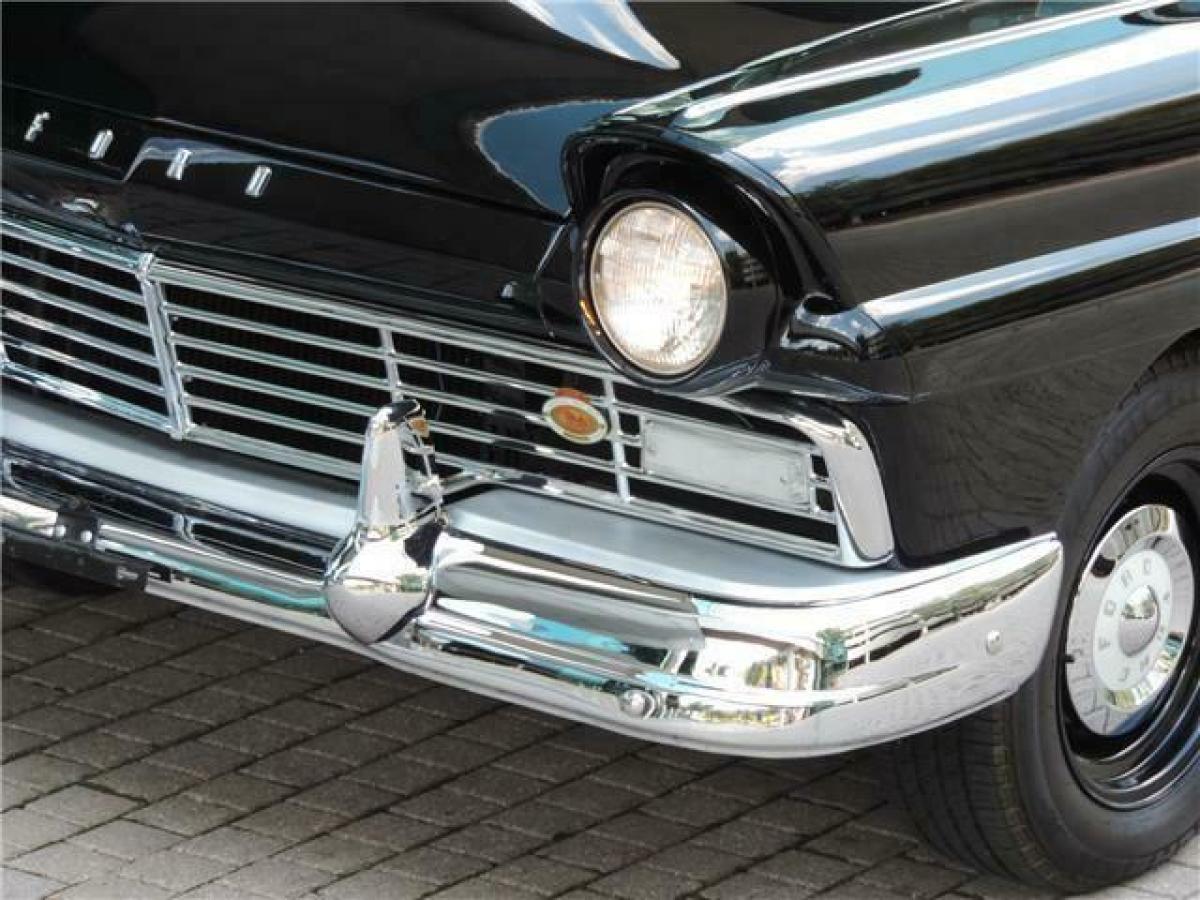 1957 Ford Supercharged Custom - photo 4