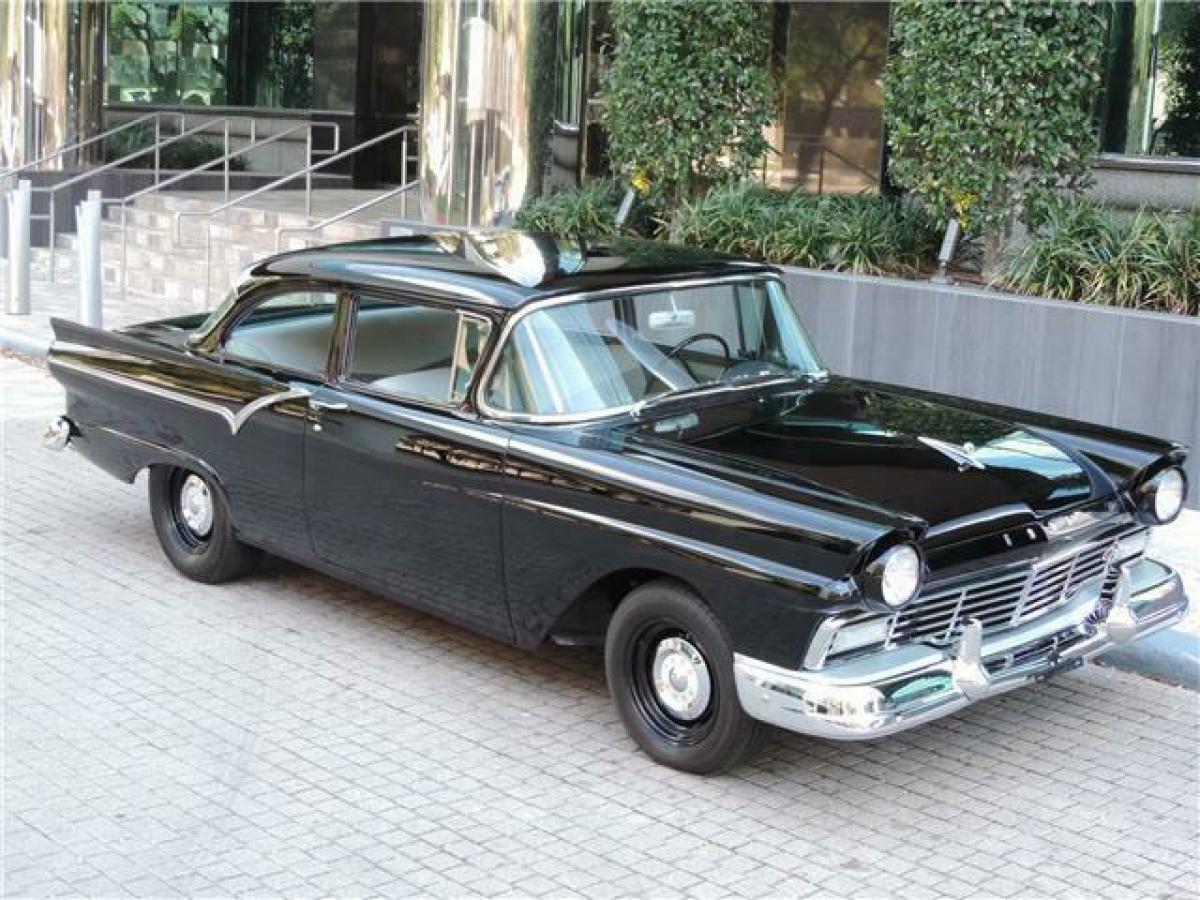 1957 Ford Supercharged Custom - photo 9
