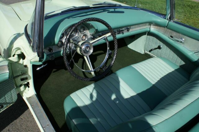 1957 Ford Thunderbird - photo 9