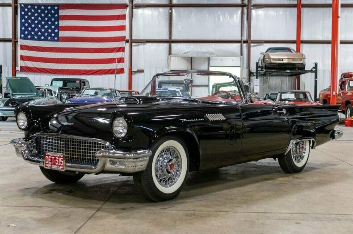 1957 Ford Thunderbird - photo 3