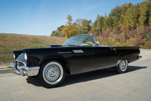 1957 Ford Thunderbird 2 Tops Correct 312 V8 Automatic Transmission 1957 Ford Thunderbird
