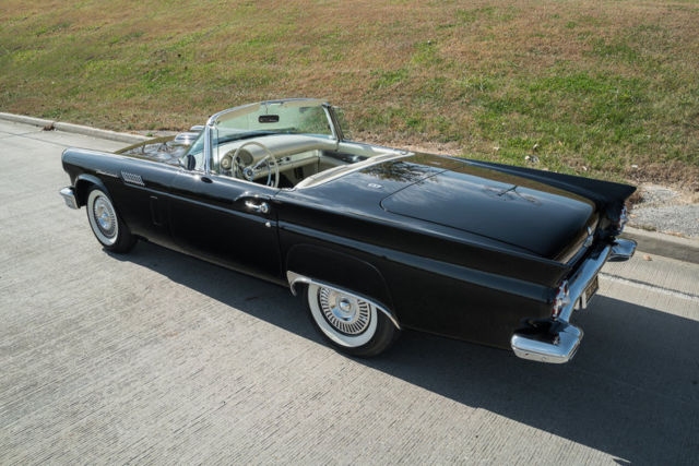 1957 Ford Thunderbird - photo 6