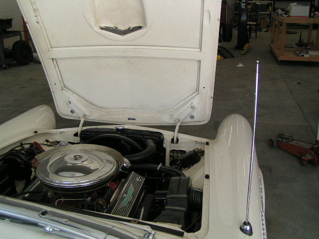 1957 Ford Thunderbird - photo 3