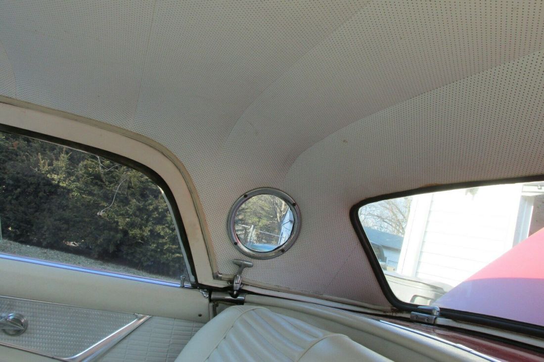 1957 Ford Thunderbird Convertible - photo 10