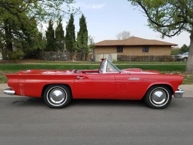 1957 Ford Thunderbird - photo 2