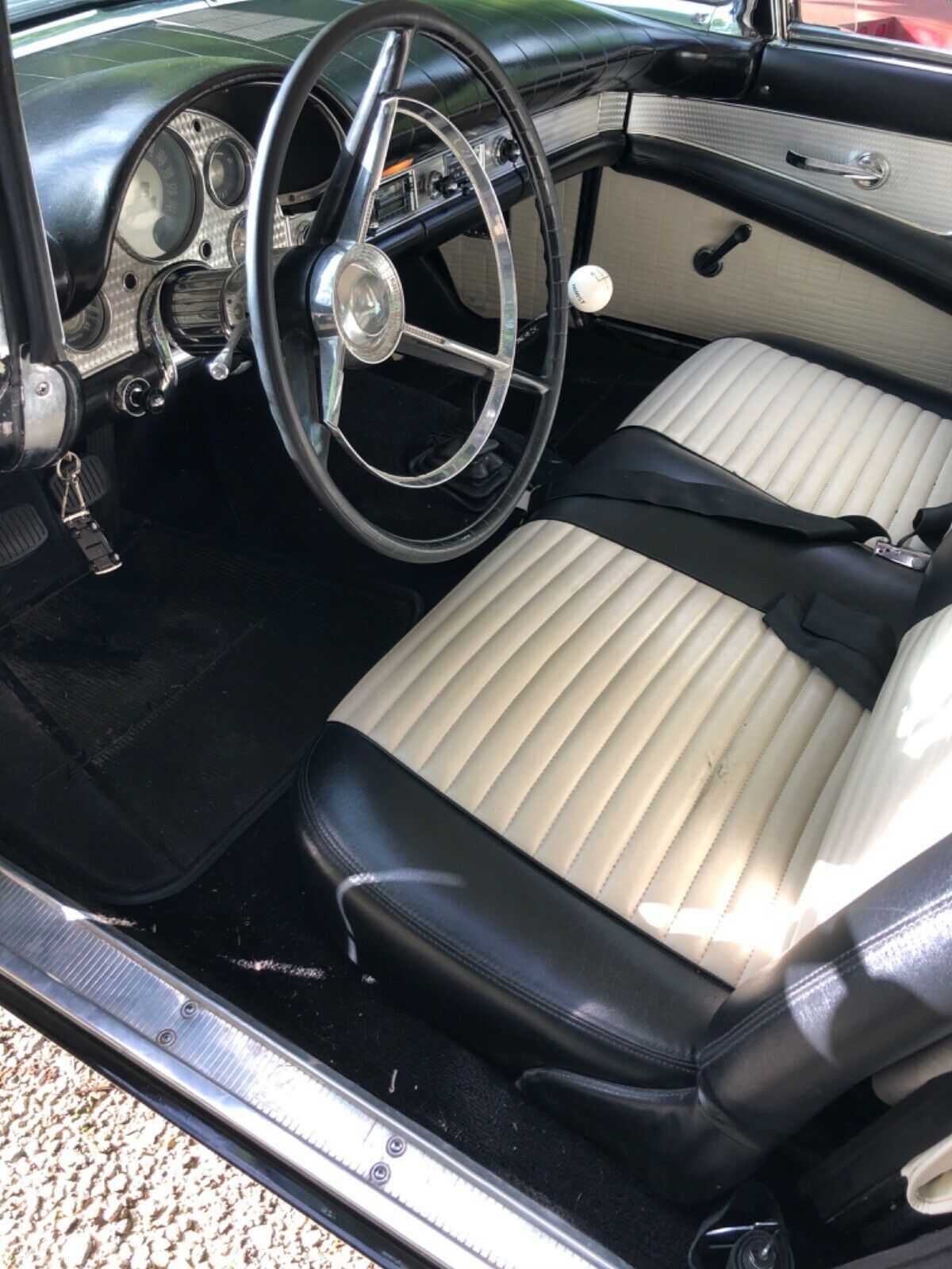 1957 Ford Thunderbird - photo 6