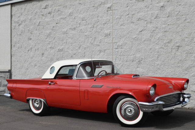 1957 Ford Thunderbird - photo 2