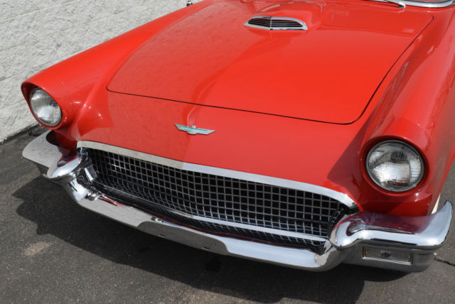 1957 Ford Thunderbird - photo 8