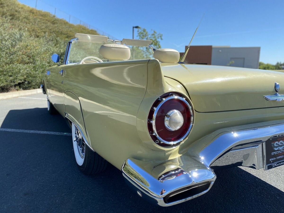 1957 Ford Thunderbird - photo 7