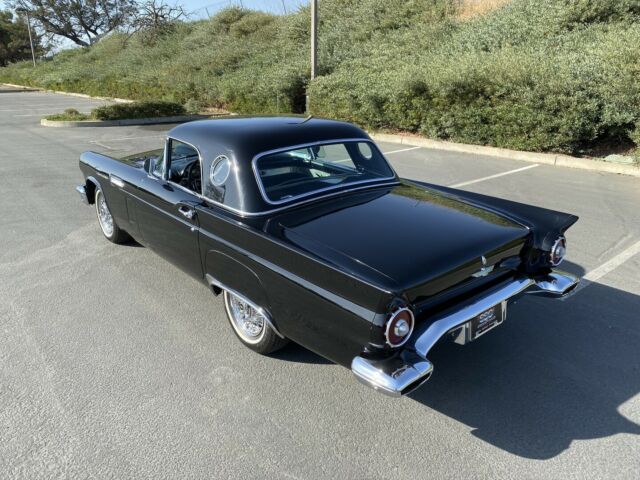 1957 Ford Thunderbird -- - photo 5