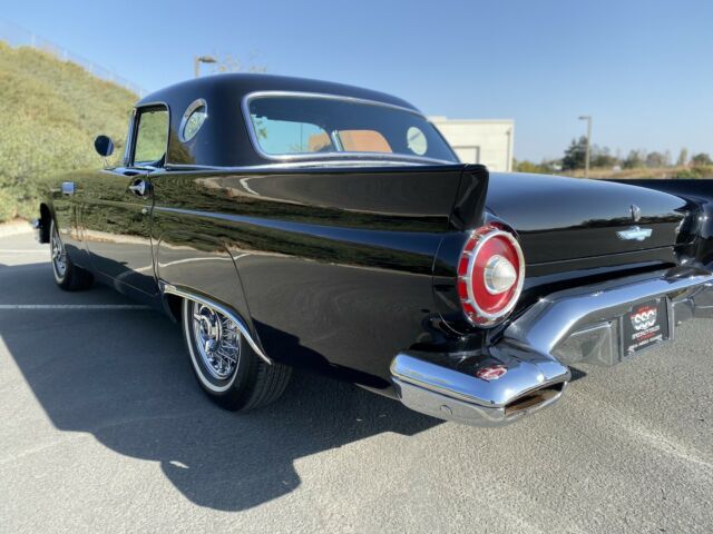 1957 Ford Thunderbird -- - photo 6
