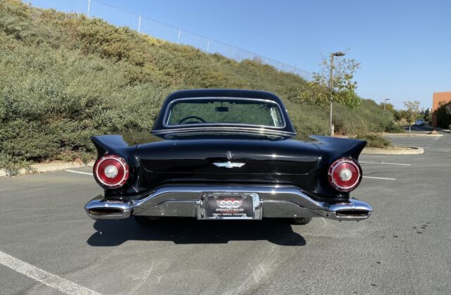 1957 Ford Thunderbird -- - photo 7