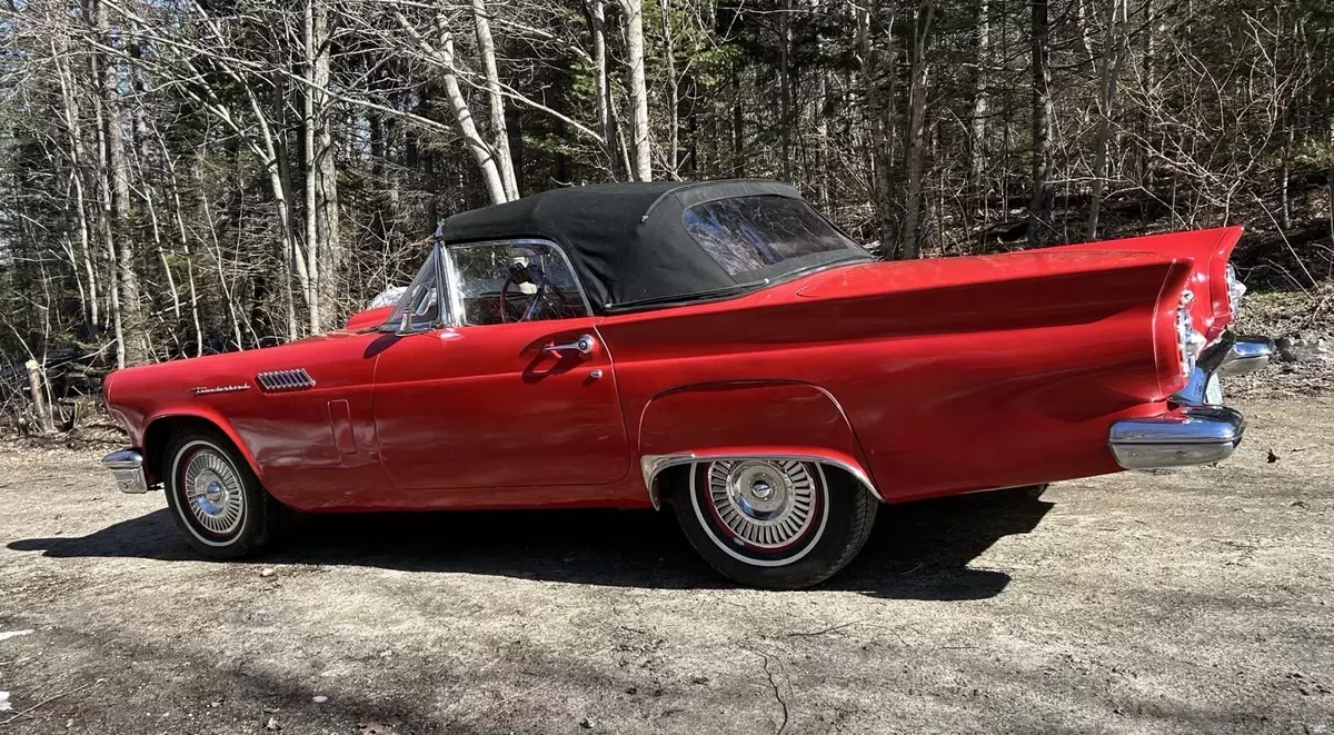 1957 Ford Thunderbird red
