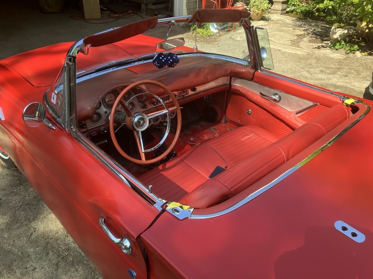 1957 Ford Thunderbird red - photo 12