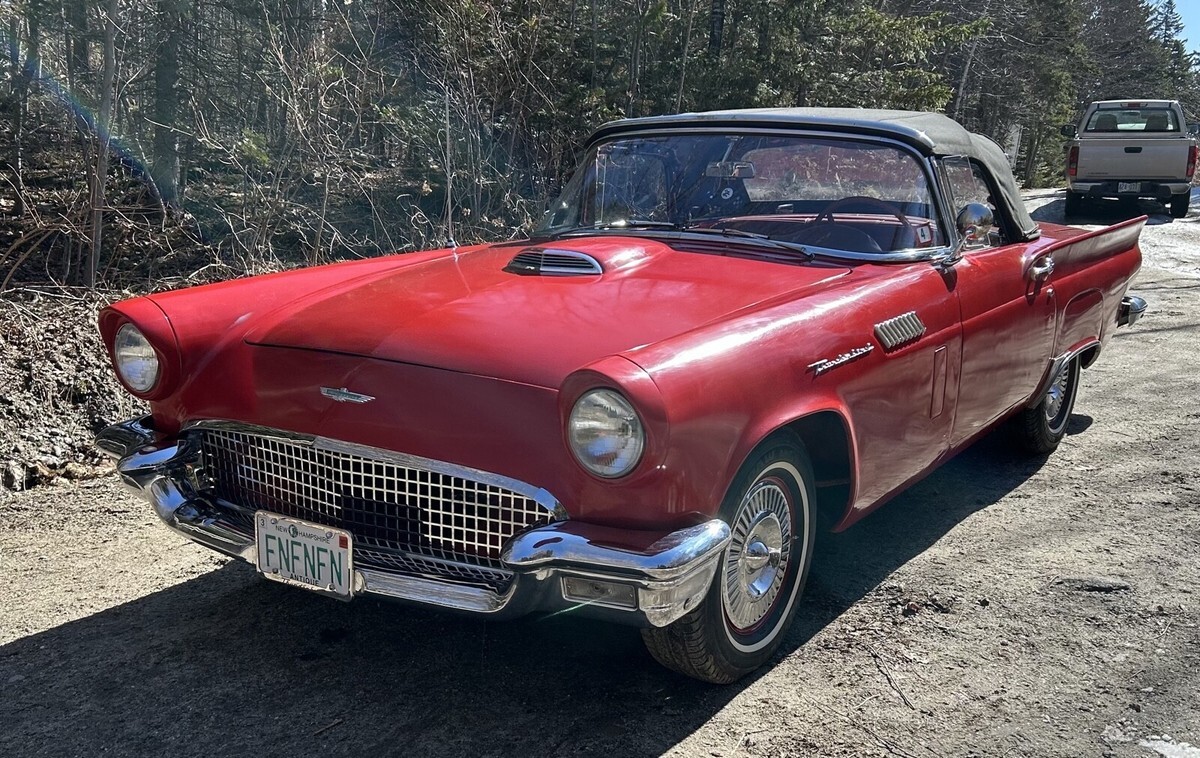 1957 Ford Thunderbird red - photo 2