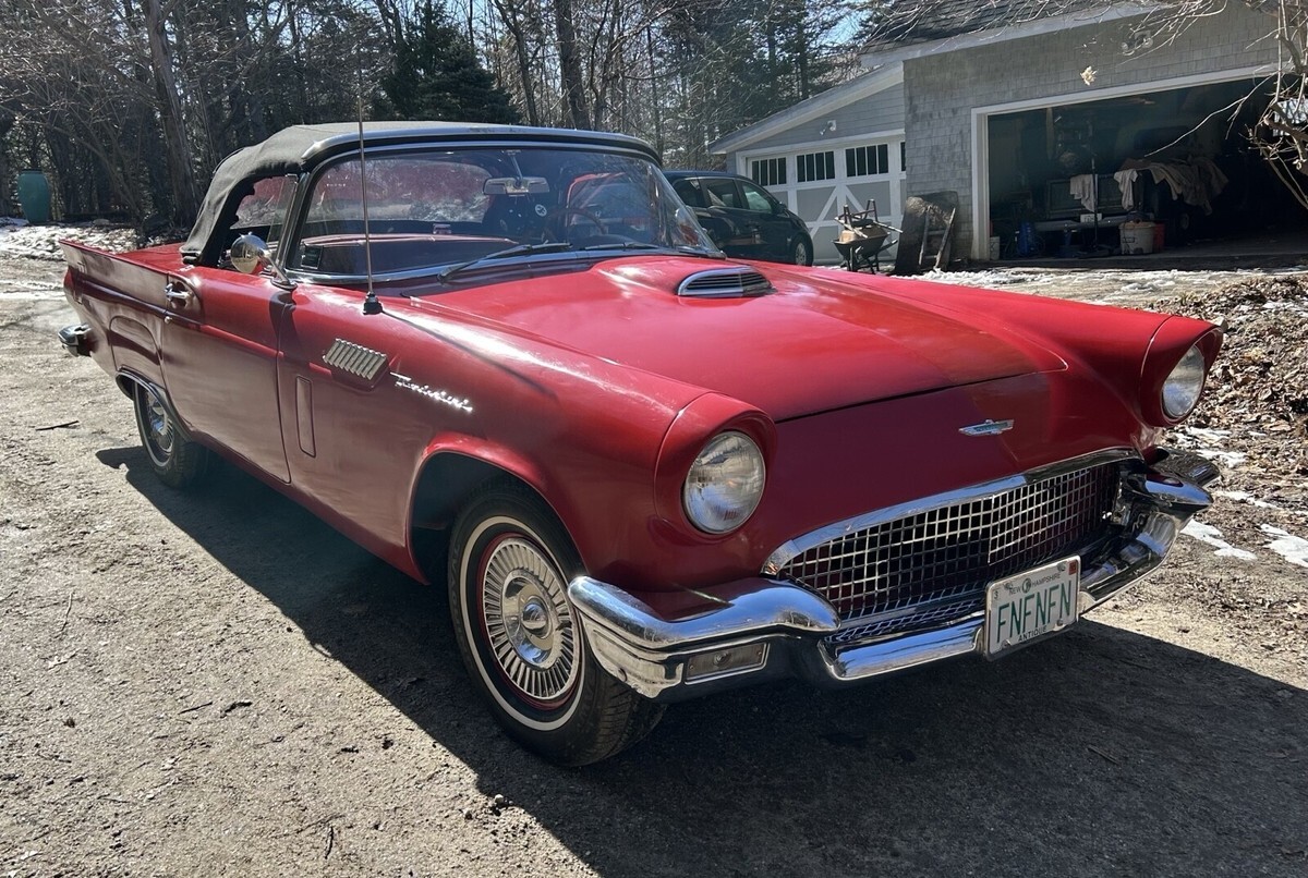1957 Ford Thunderbird red - photo 4