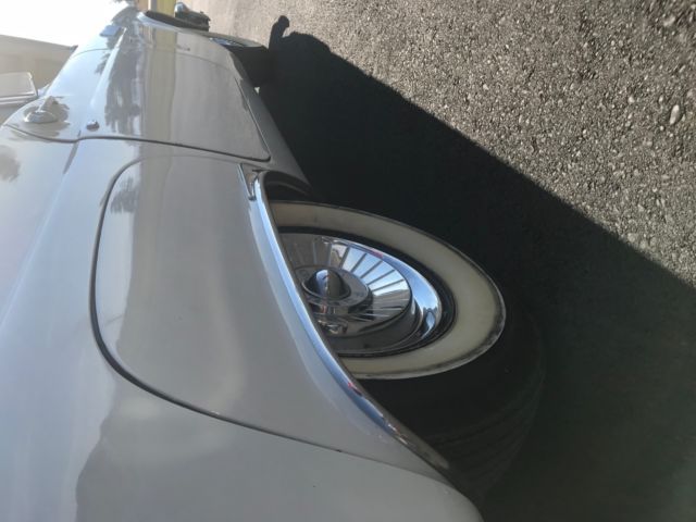 1957 Ford Thunderbird - photo 13