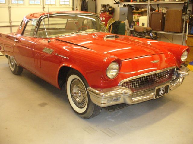 1957 Ford Thunderbird Hard top convertible - photo 2