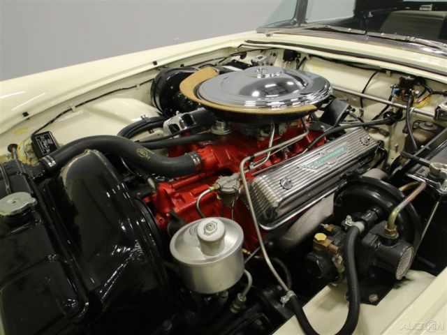 1957 Ford Thunderbird - photo 3