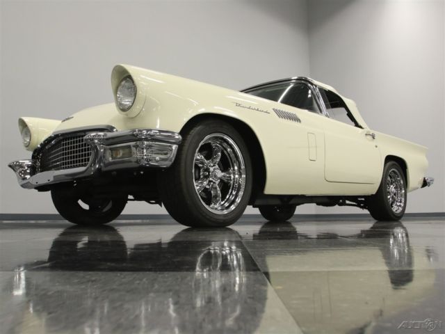 1957 Ford Thunderbird - photo 9