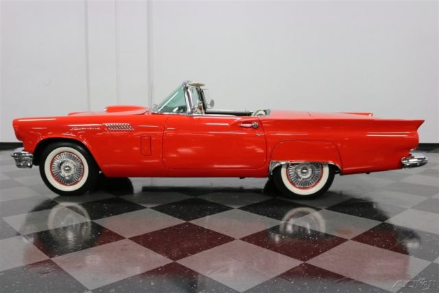 1957 Ford Thunderbird - photo 2