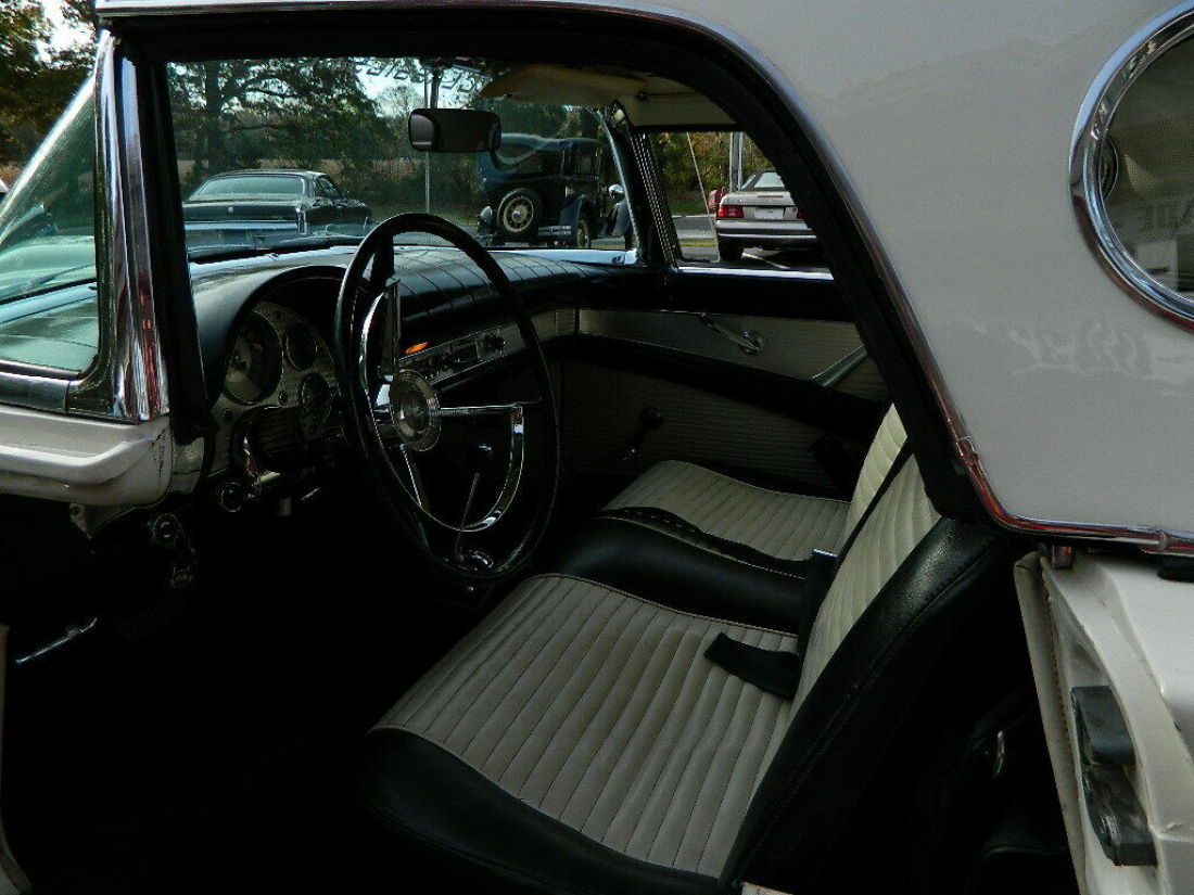 1957 Ford Thunderbird - photo 10